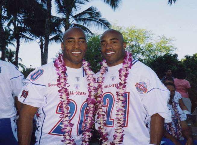Get to Know Former NFL Running Back Tiki Barber