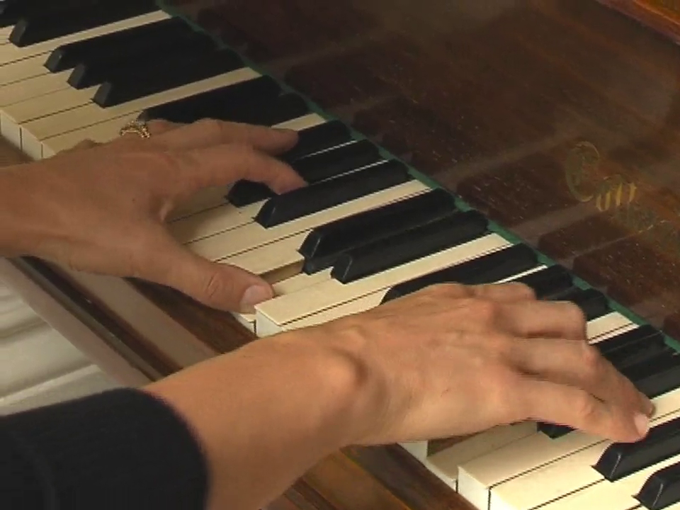 Santa Montefiore At Home