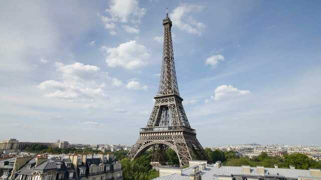 The Truth Behind the Inspiring WWII Novel, The Paris Library