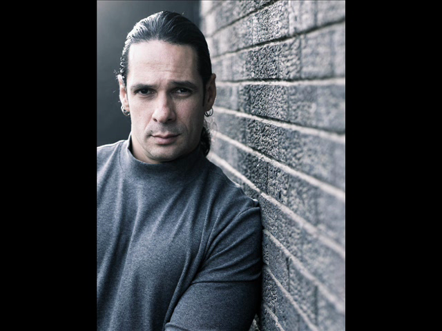 Author Chris Carter on writing and The Crucifix Killer