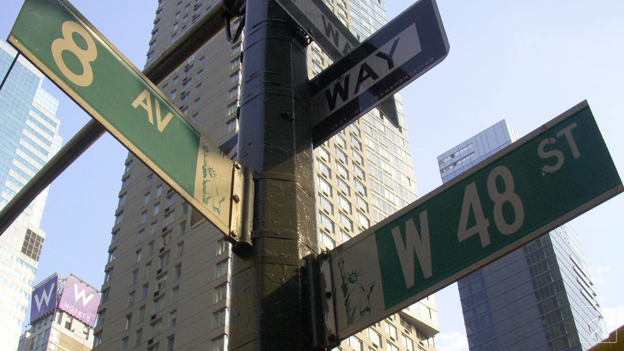 Mystery Writer Charles Kipps on Hell's Kitchen Homicide